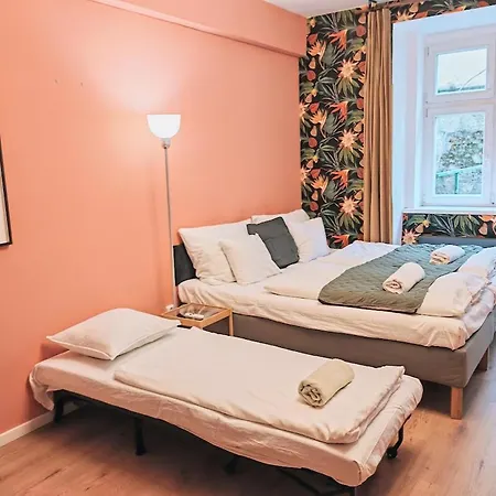 Zizkov -004- * Praha